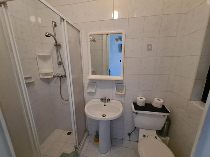 Spinola Bay Sea Front Apt 6 San Julián Exterior foto